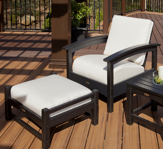 Chairs & Ottomans